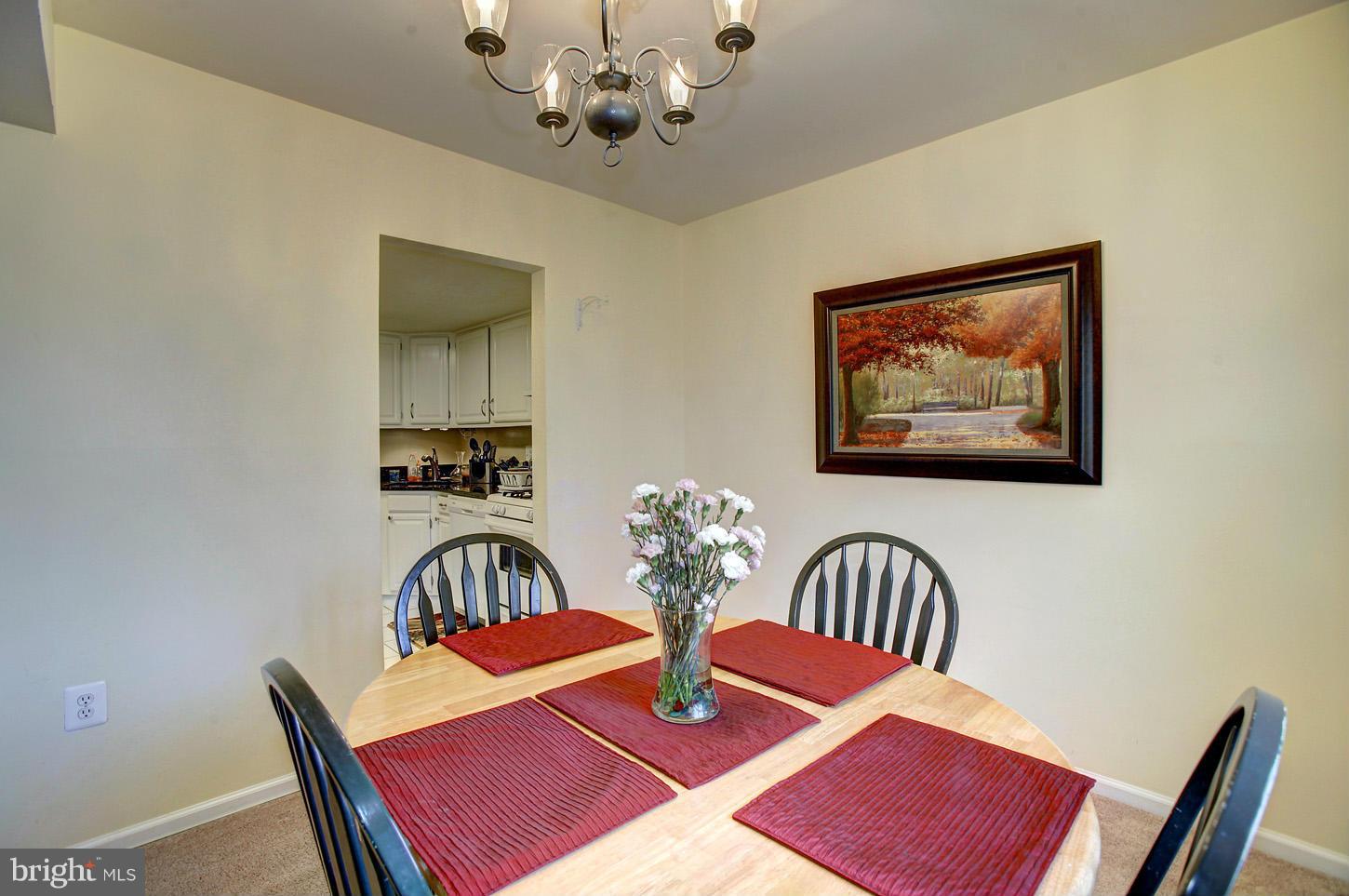 1523 Northgate Square, Unit 12B Reston, VA 20190 - Photo 10 of 26 Dining Room