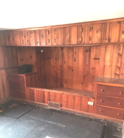 $169,900 | 2665 East 77th Street, Chicago, IL 60649