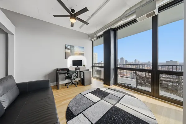 $450,000 | 1530 South State Street, Unit 15R, Chicago, IL 60605