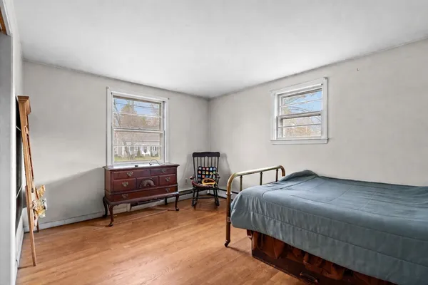 $499,999 | 371 Village Street, Medway, MA 02053