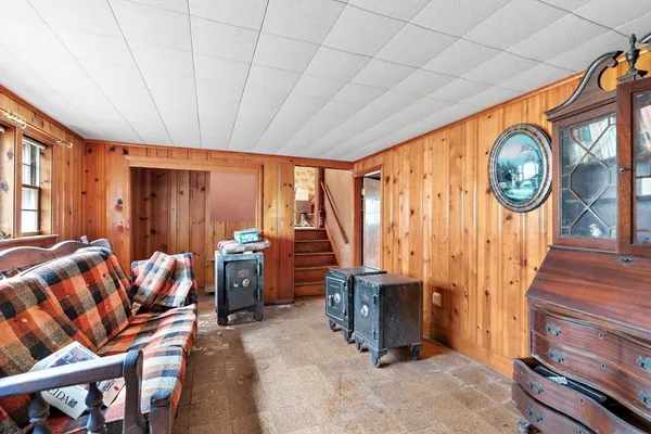 $499,999 | 371 Village Street, Medway, MA 02053