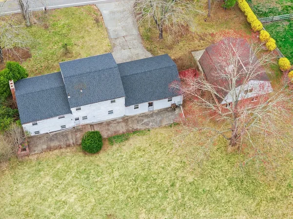 $499,999 | 371 Village Street, Medway, MA 02053