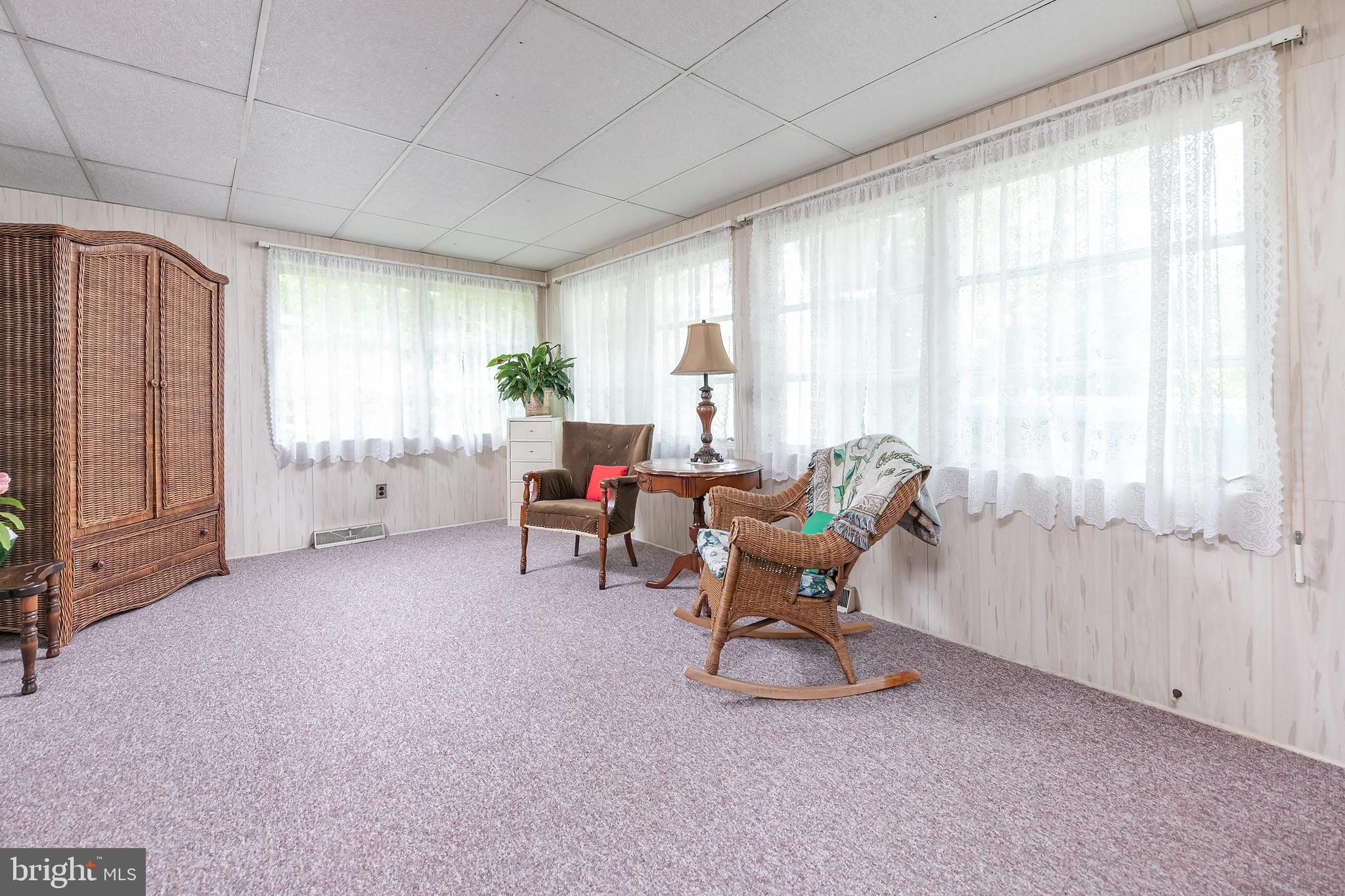668 Tanyard Road Deptford, NJ 08096 - Photo 6 of 18