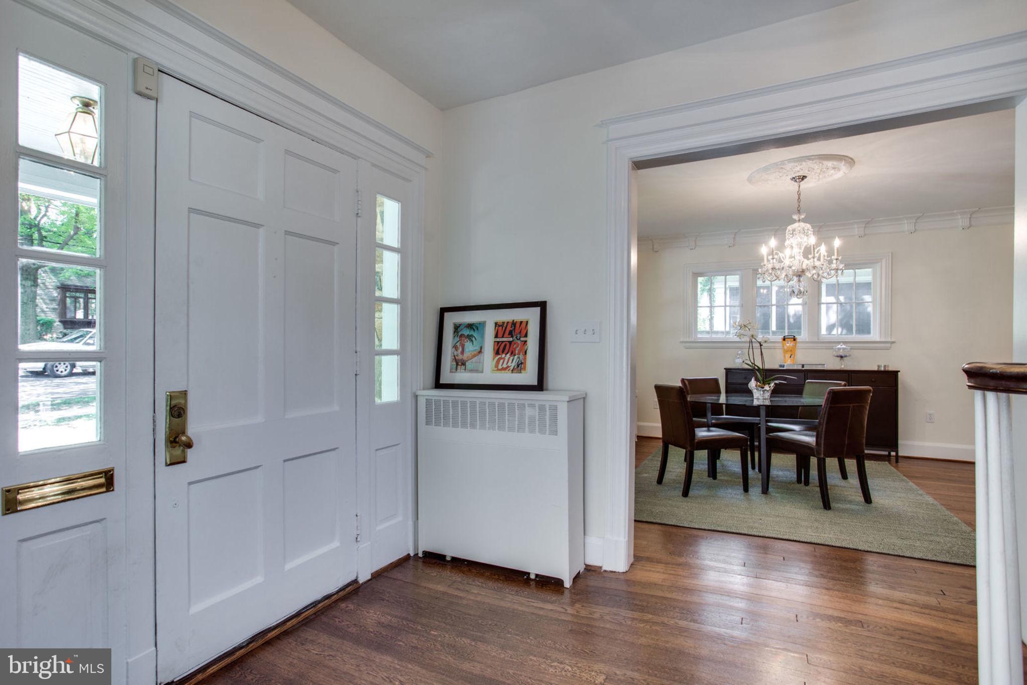 5023 Reno Road Northwest Washington, DC 20008 - Photo 4 of 33 Grand entryway to receive your guests