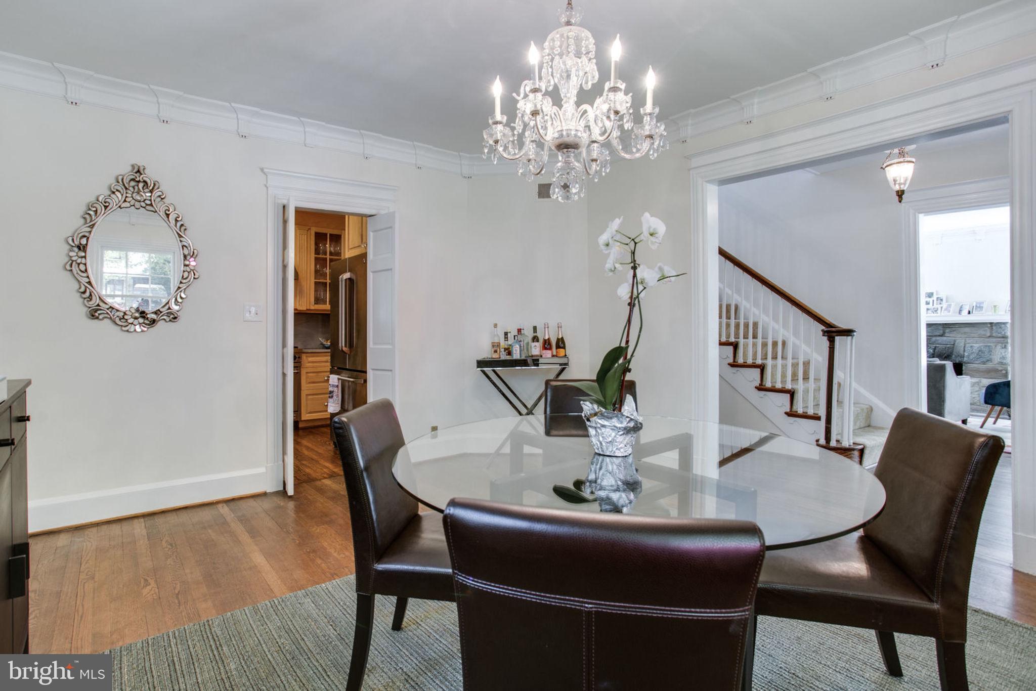 5023 Reno Road Northwest Washington, DC 20008 - Photo 7 of 33 Beautifully appointed dining room