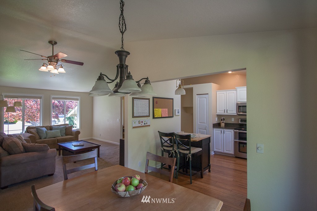 23418 9th Place West Bothell, WA 98021 - Photo 8 of 25