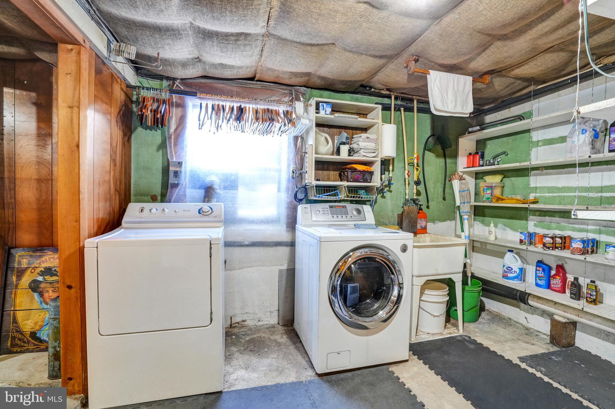 1211 Old Schuylkill Road Pottstown, PA 19465 - Photo 13 of 54 a utility room with dryer and washer