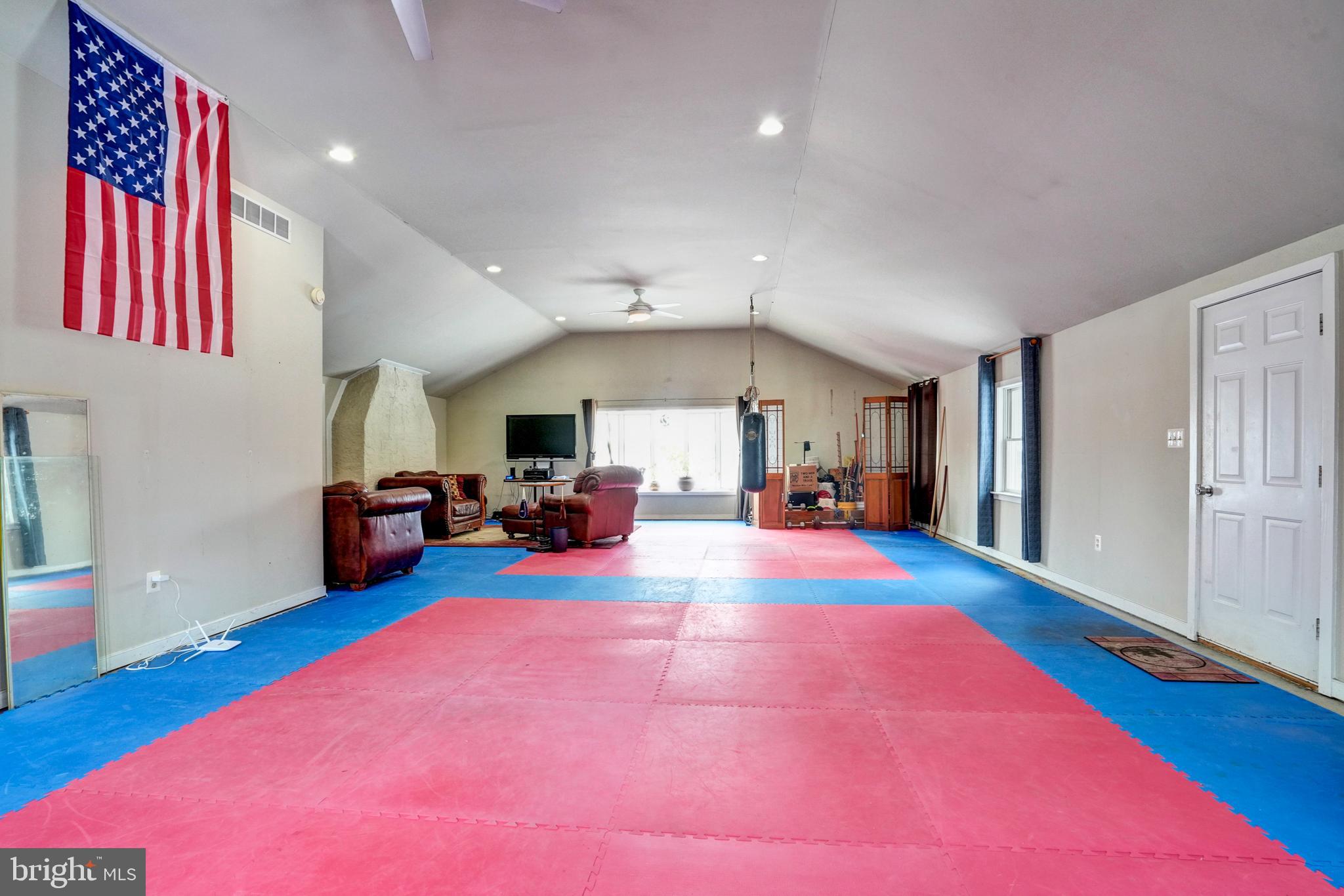 1211 Old Schuylkill Road Pottstown, PA 19465 - Photo 26 of 35