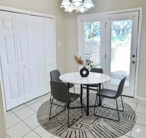 $1,600 | 1707 Tina Marie Road, Unit A, Arlington, TX 76012