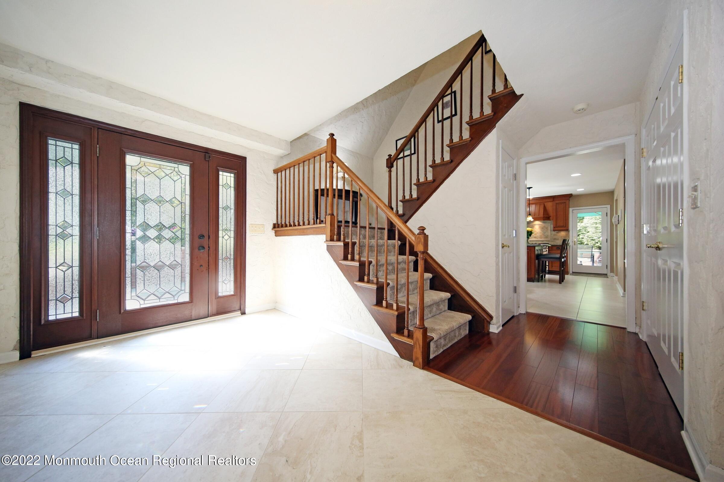 161 Pelican Road Middletown, NJ 07748 - Photo 7 of 43 Porcelain Floor