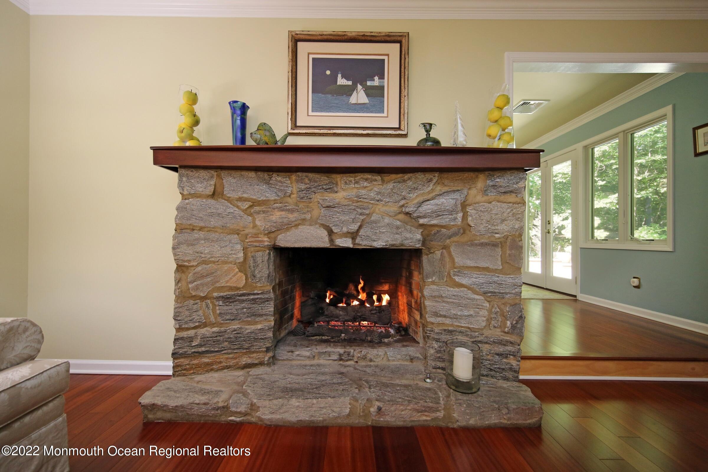161 Pelican Road Middletown, NJ 07748 - Photo 9 of 43 Gas Fireplace!
