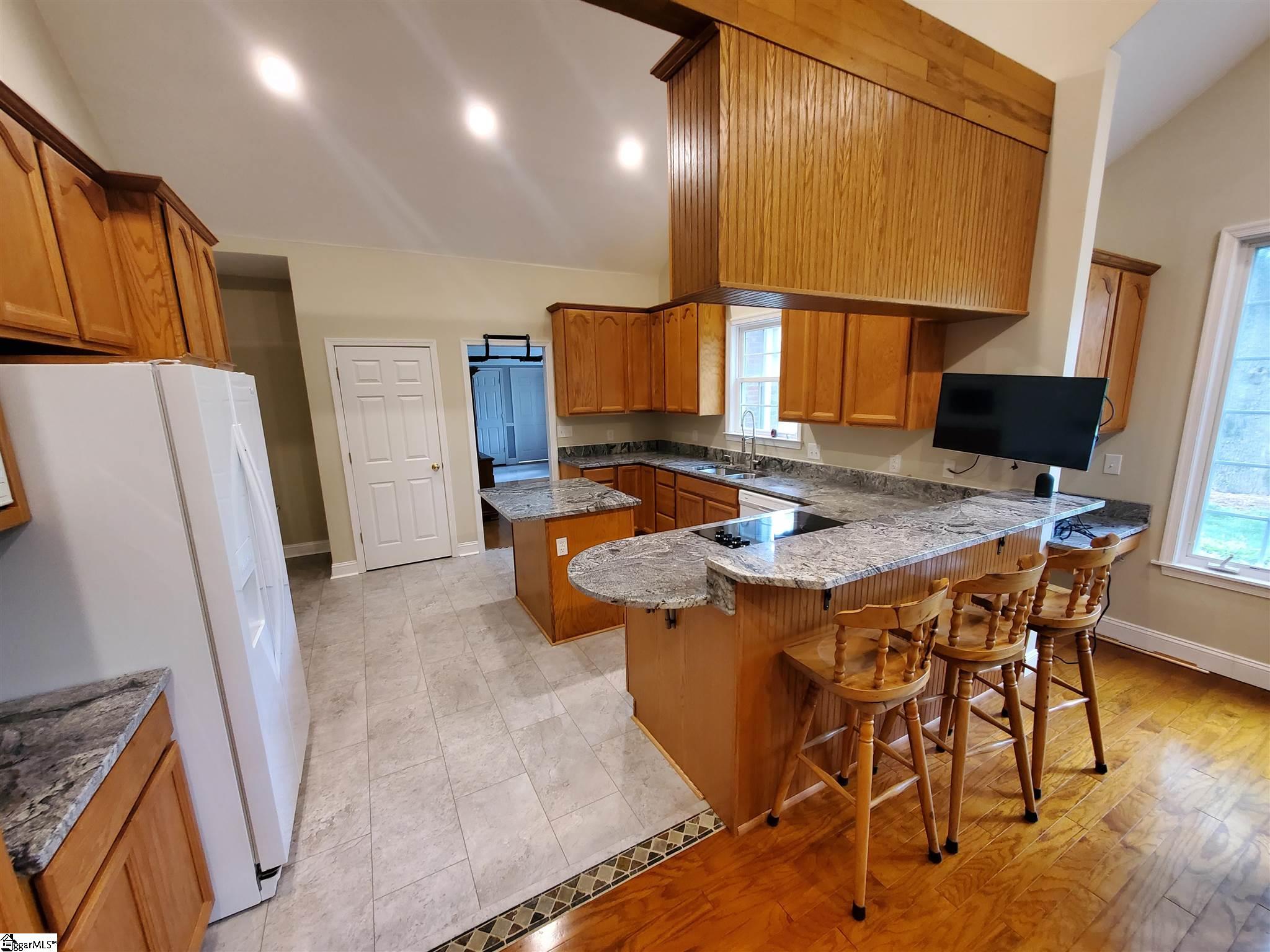 1146 Thomas Mill Road Easley, SC 29640 - Photo 11 of 36