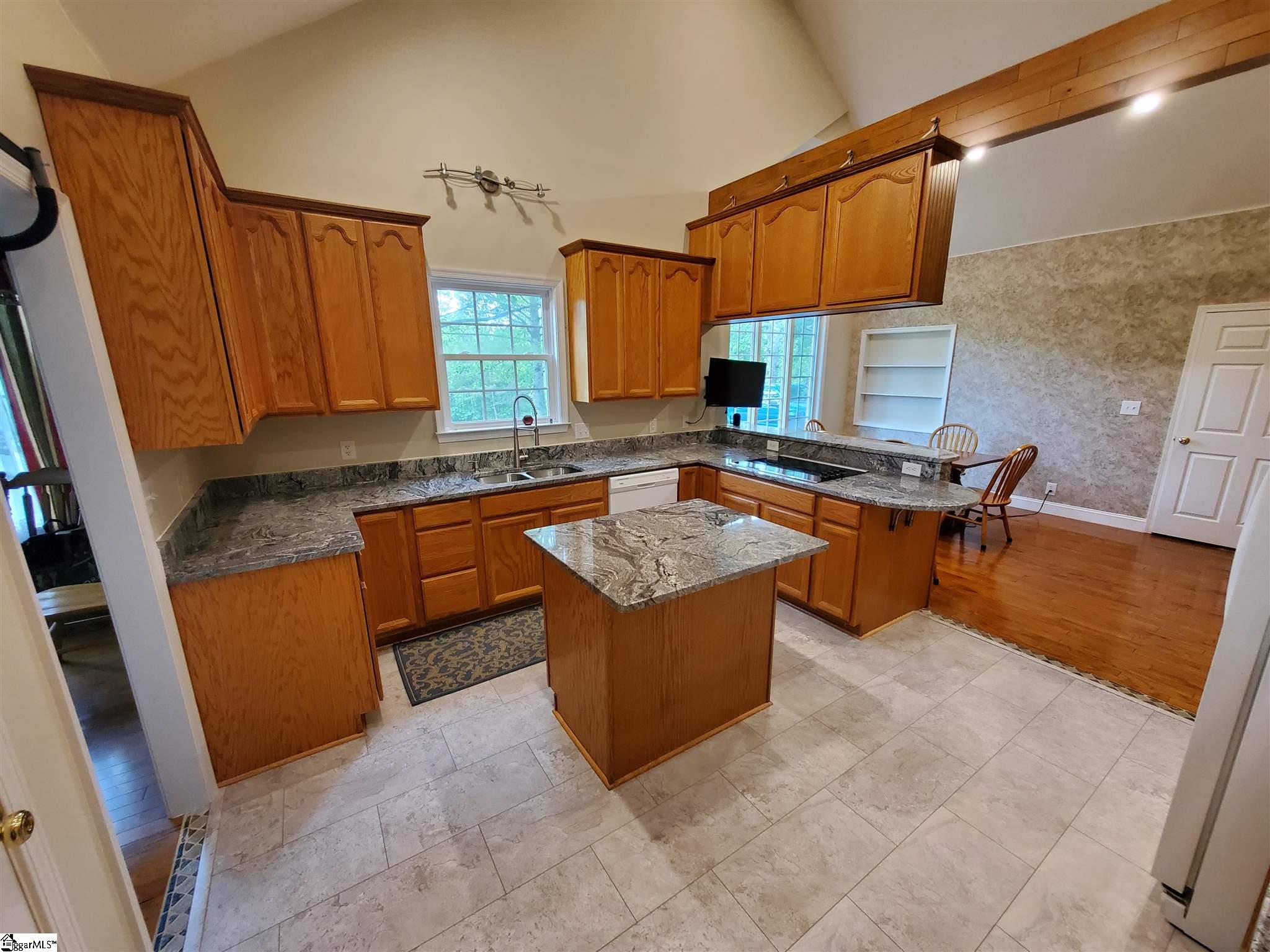 1146 Thomas Mill Road Easley, SC 29640 - Photo 9 of 36