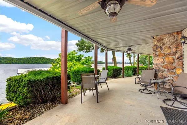 $829,000 | 30383 Bullock Drive, Gravois Mills, MO 65037