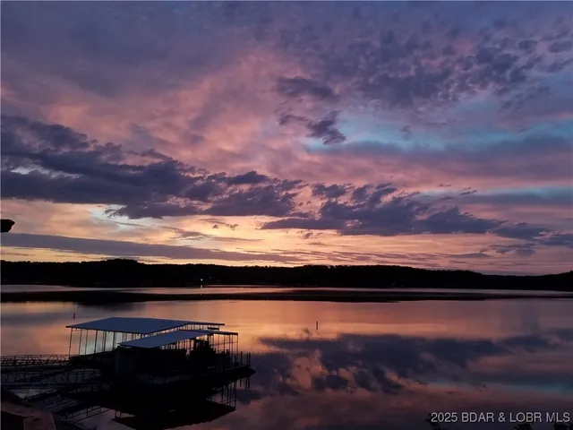 $829,000 | 30383 Bullock Drive, Gravois Mills, MO 65037