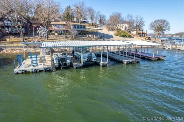 $829,000 | 30383 Bullock Drive, Gravois Mills, MO 65037
