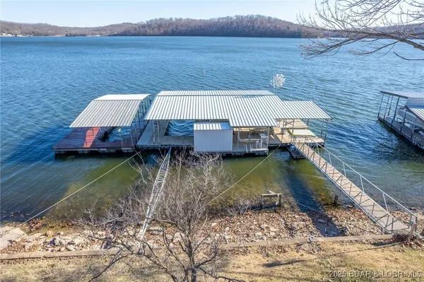 $829,000 | 30383 Bullock Drive, Gravois Mills, MO 65037