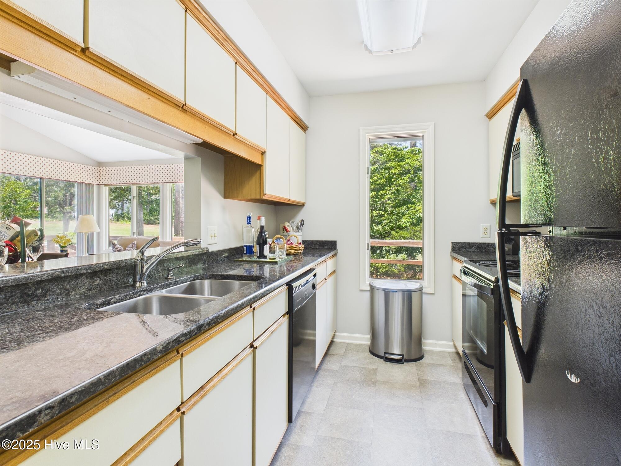 115 Scott Road Pinehurst, NC 28374 - Photo 19 of 46 CAM04094G0-PR0046-STILL027