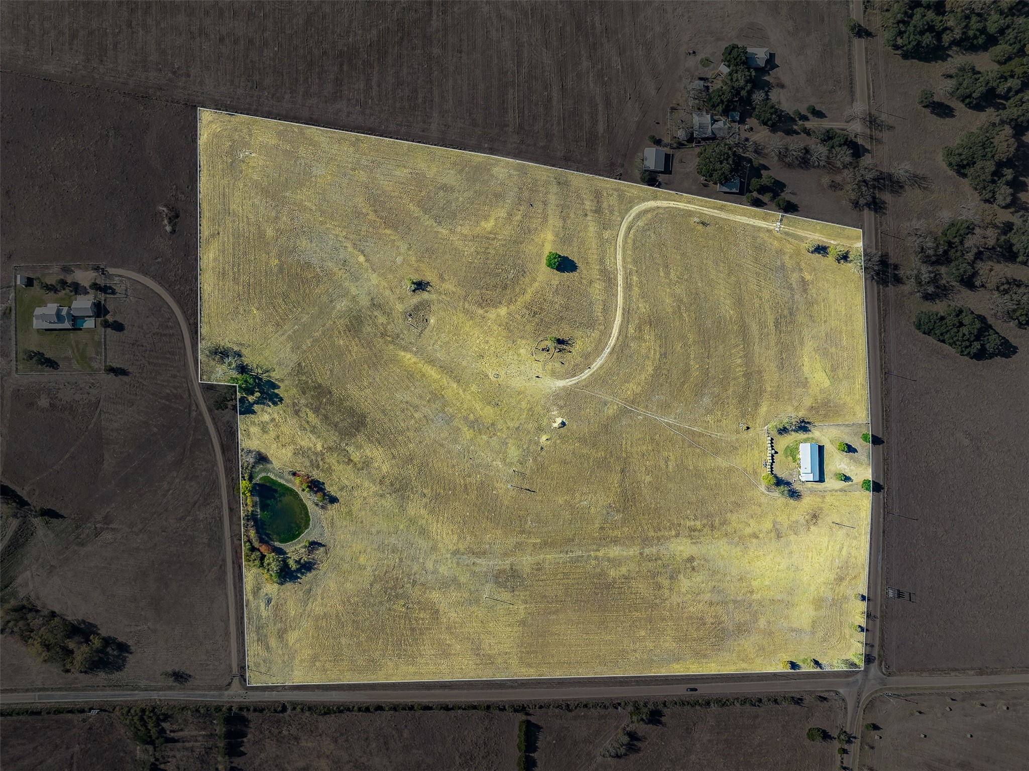 4435 Hartfield Road Round Top, TX 78954 - Photo 9 of 20 an aerial view of a bathroom