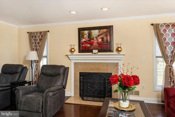 $530,000 | 350 Leonard Avenue, Hamilton, NJ 08619