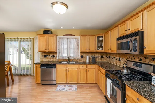 $530,000 | 350 Leonard Avenue, Hamilton, NJ 08619
