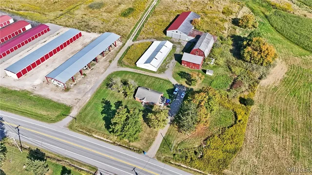 $749,900 | 13050 Big Tree Road, Wales, NY 14037