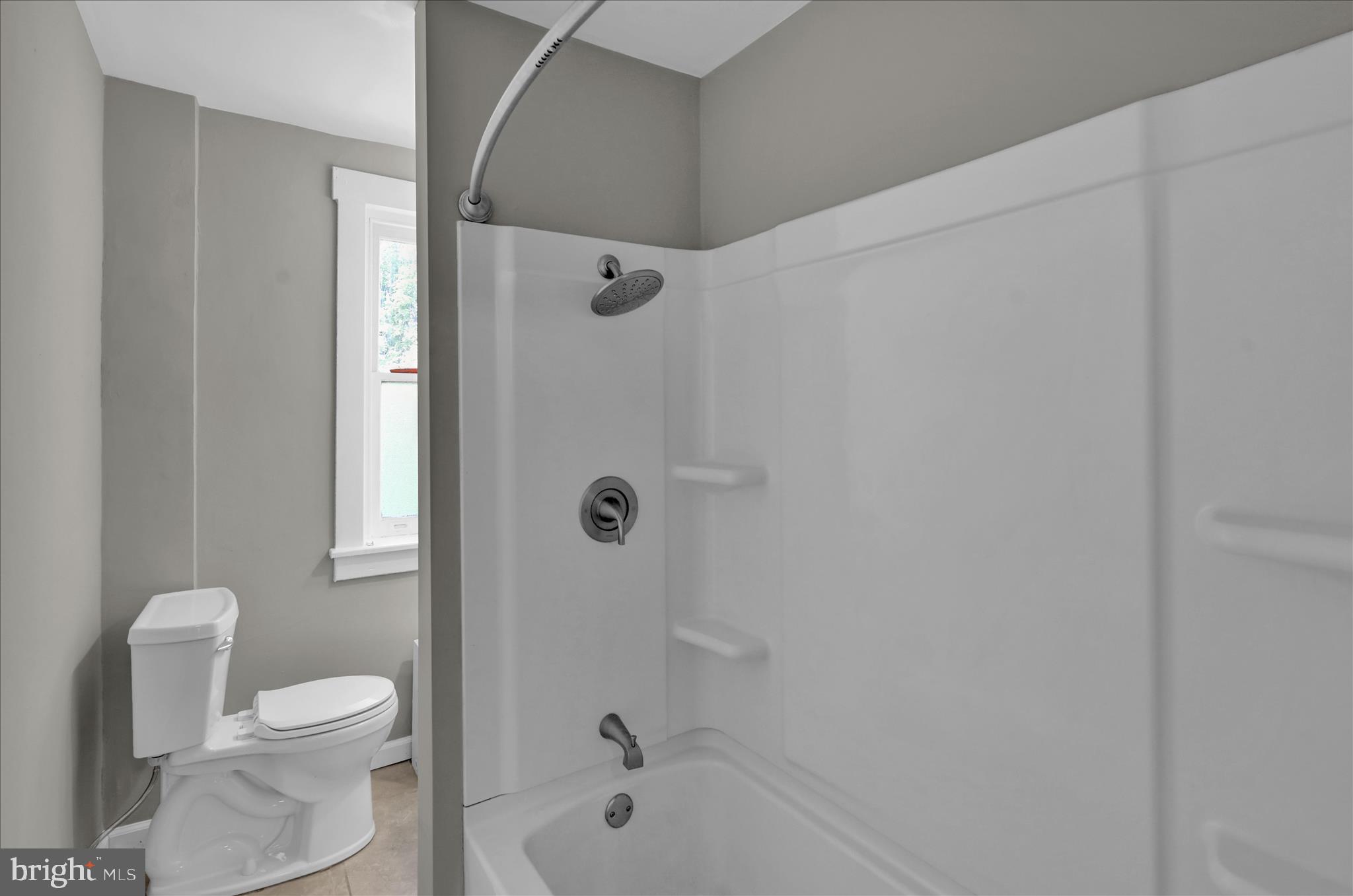 104 Carroll Street Reading, PA 19611 - Photo 21 of 33 360_0366