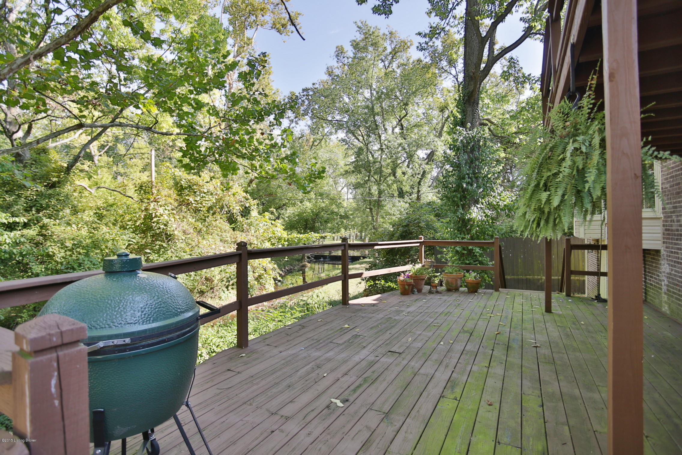 8811 Perry Road Lyndon, KY 40222 - Photo 11 of 39 11