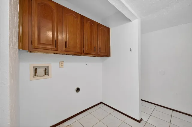 $1,685 | 14315 Lourdes Drive, Houston, TX 77049