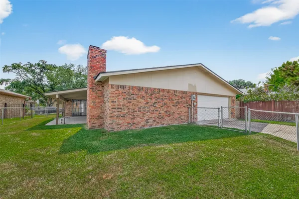 $1,600 | 14315 Lourdes Drive, Houston, TX 77049