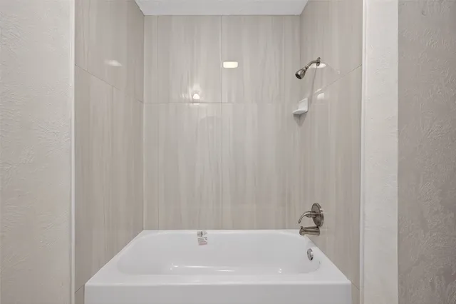 $1,685 | 14315 Lourdes Drive, Houston, TX 77049