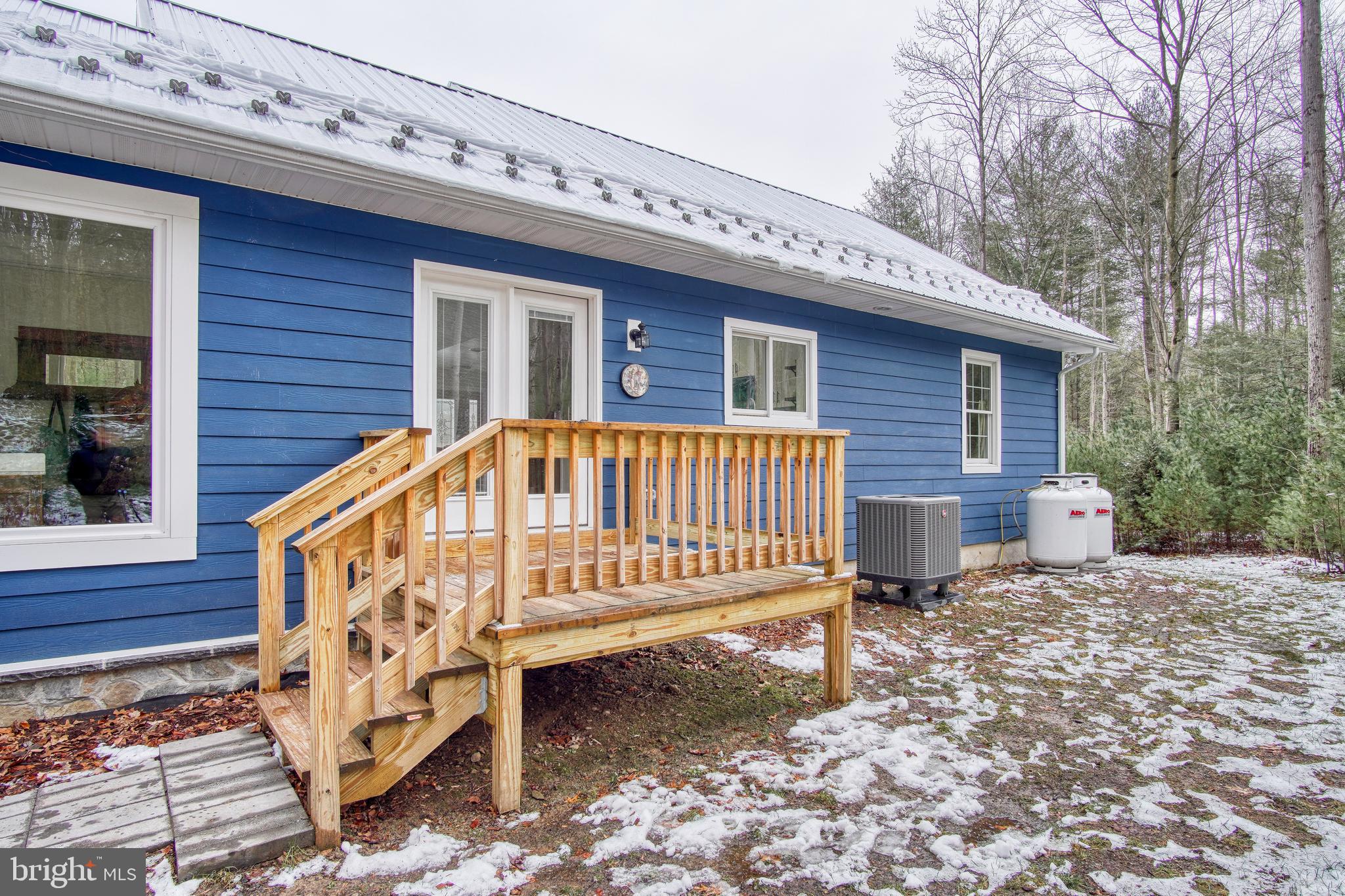 401 Orchard Road Orrtanna, PA 17353 - Photo 44 of 54 Deck
