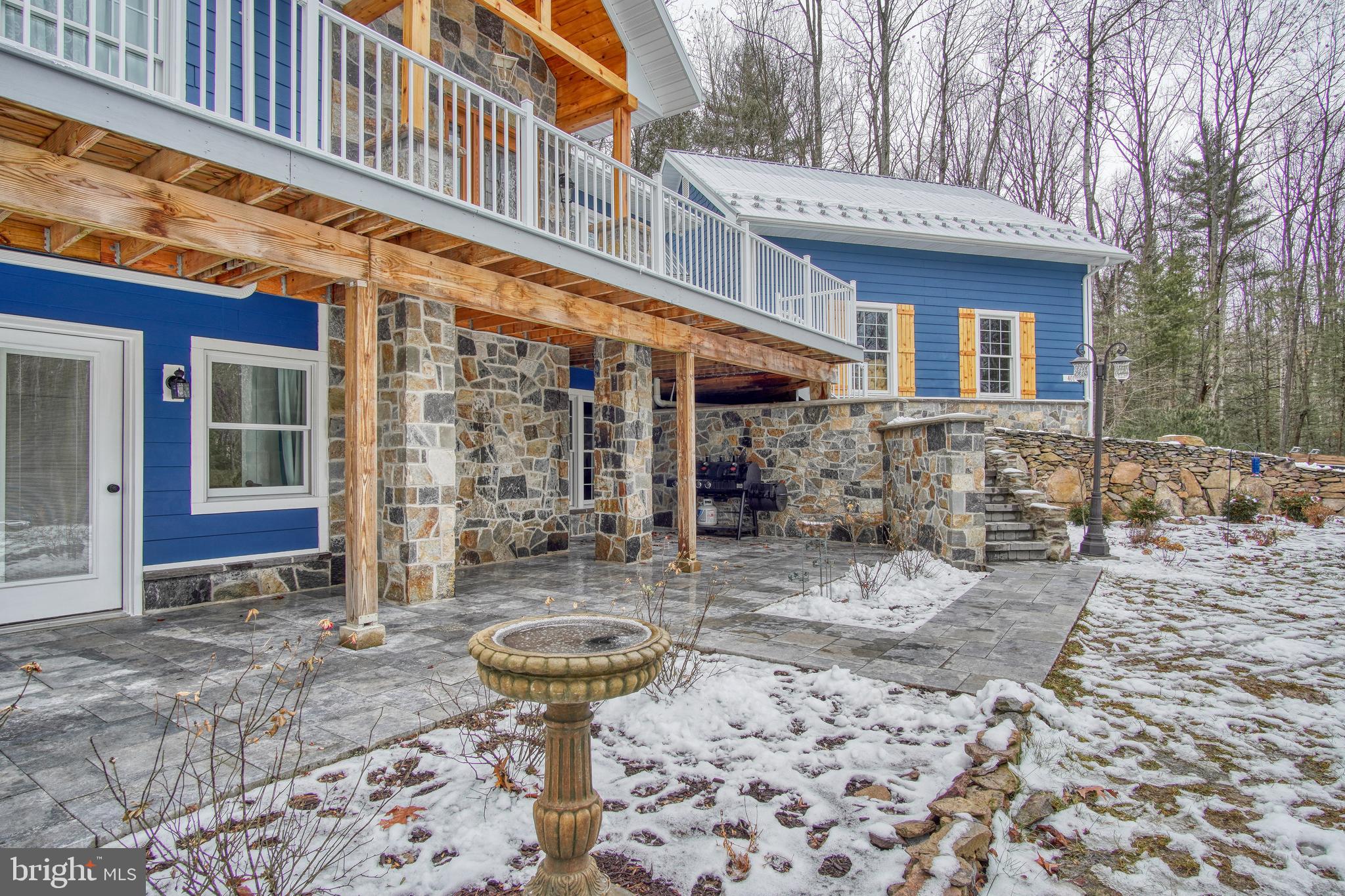 401 Orchard Road Orrtanna, PA 17353 - Photo 7 of 54 View of patio and deck