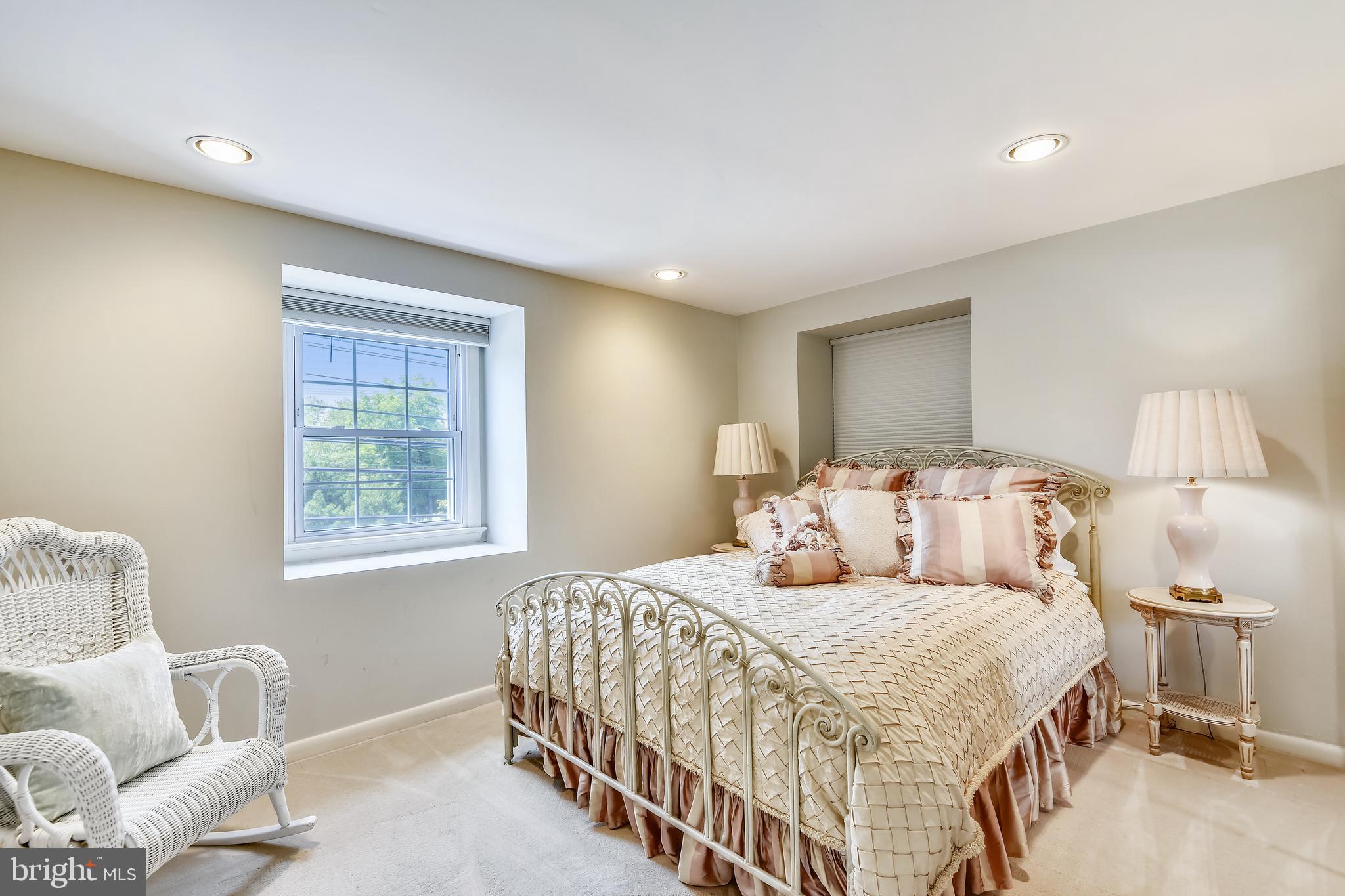 11911 Seven Locks Road Potomac, MD 20854 - Photo 32 of 57 Bedroom 4