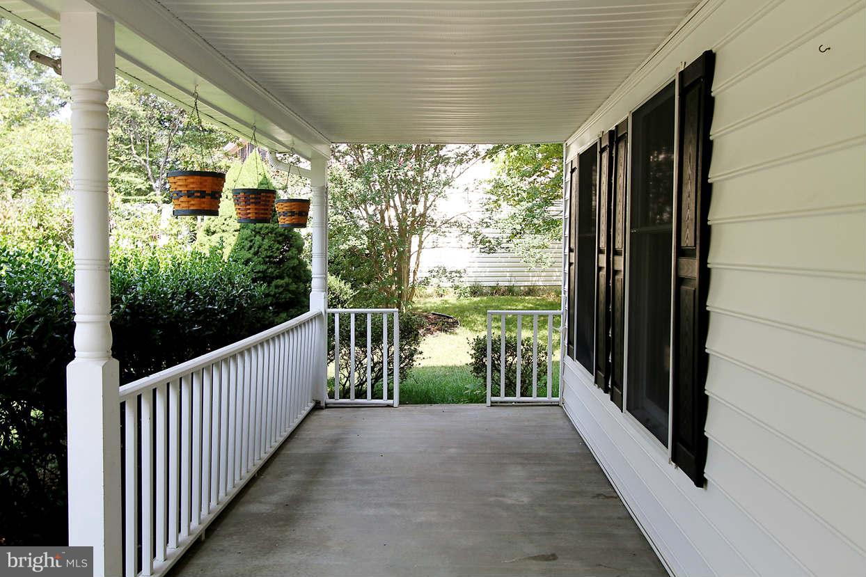 7755 Tara Heights Place Springfield, VA 22153 - Photo 2 of 30 Porch