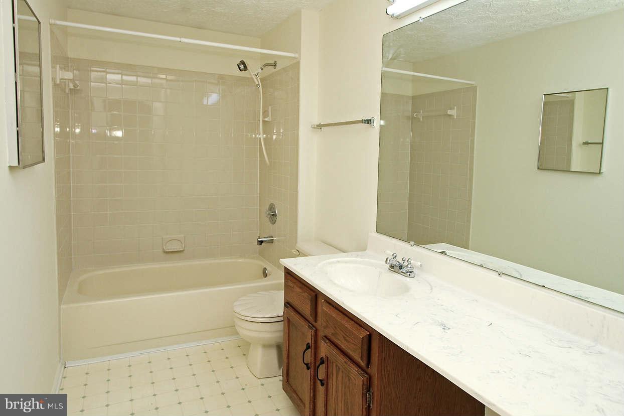 7755 Tara Heights Place Springfield, VA 22153 - Photo 21 of 30 Guest Bath