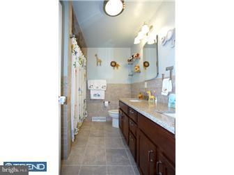 285 Meadowbrook Road Robbinsville, NJ 08691 - Photo 6 of 12 Bathroom