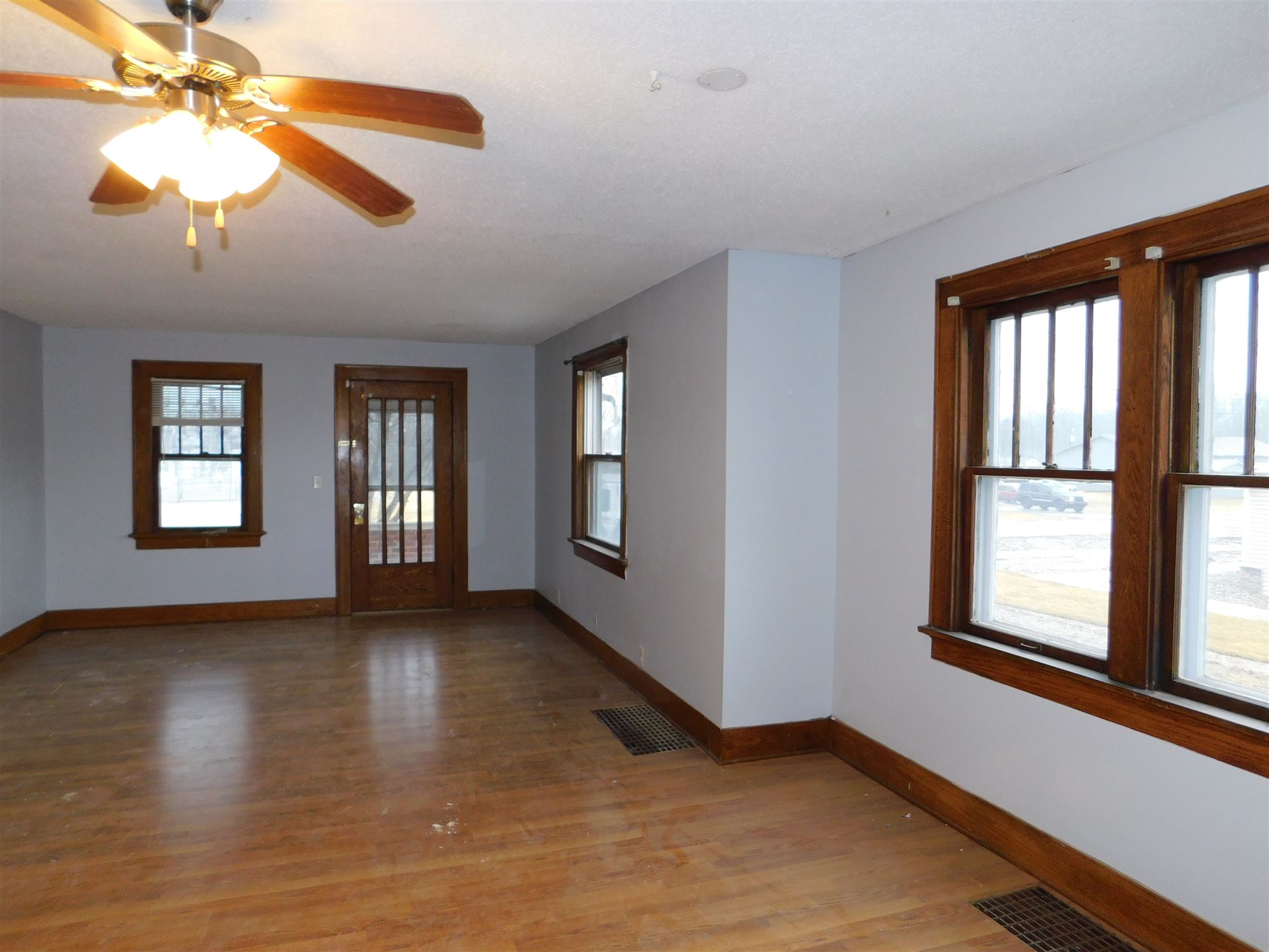 1615 West Wallen Road Fort Wayne, IN 46825 - Photo 8 of 26