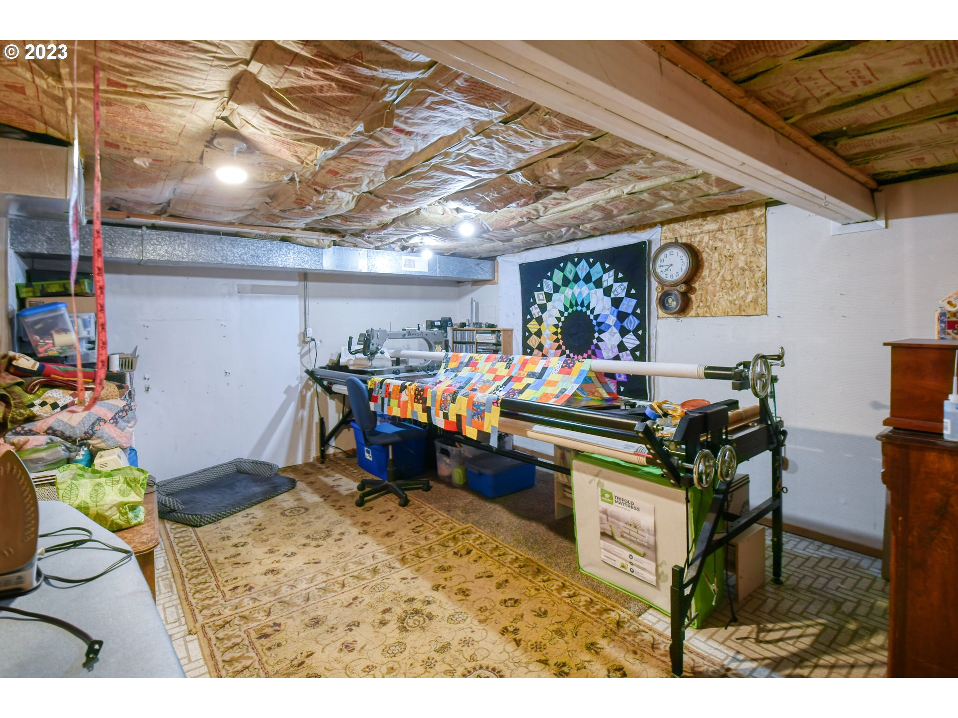 327 West Main Street Athena, OR 97813 - Photo 38 of 48 a garage filled with a desk