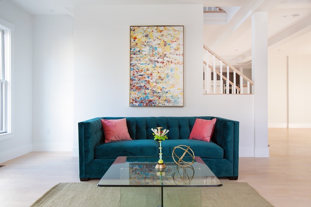 40 Gorham Avenue, Unit 40 Brookline, MA 02445 - Photo 5 of 13