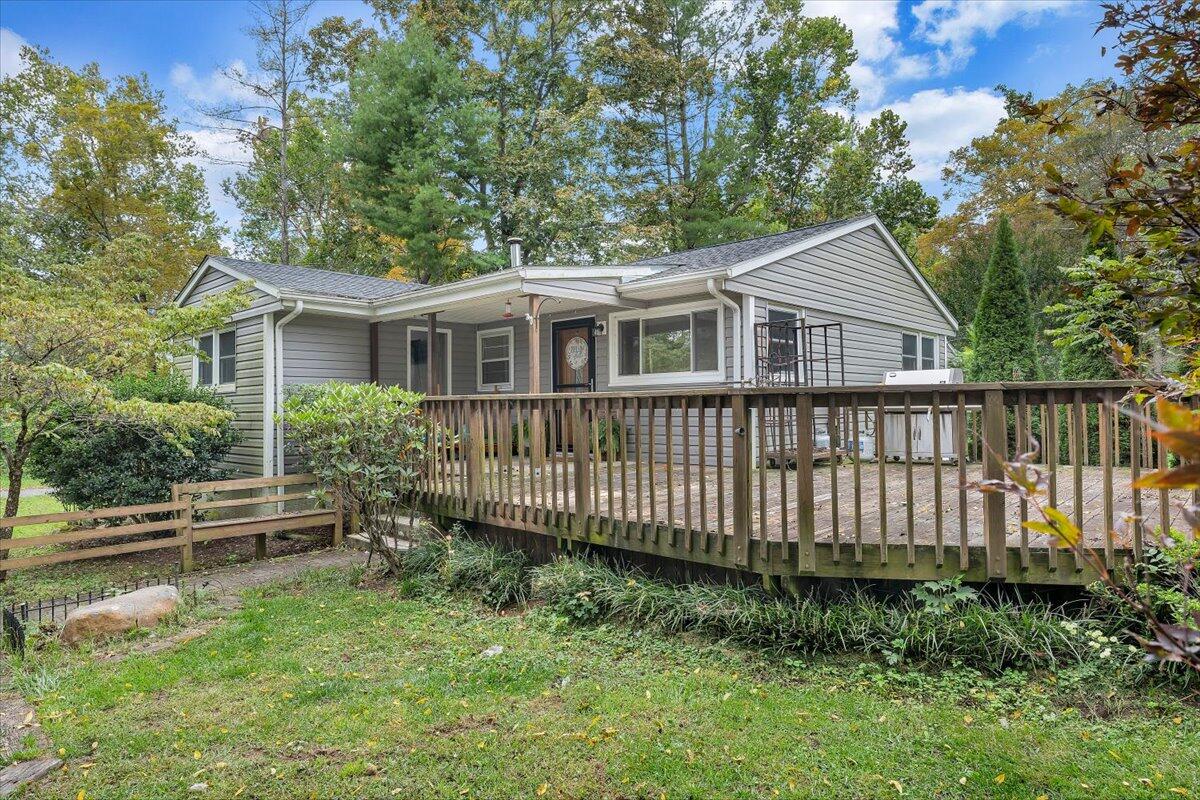 5873 Hall Road Catawba, VA 24070 - Photo 1 of 27 01-MIB00188