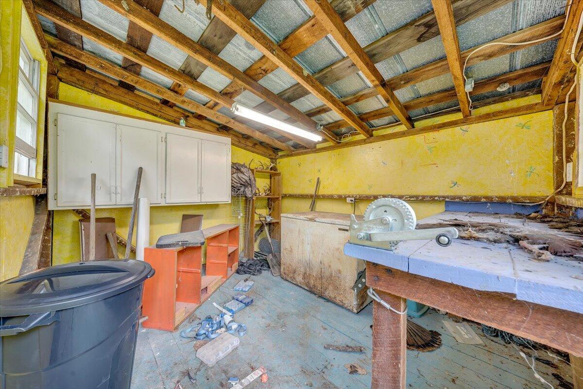 5873 Hall Road Catawba, VA 24070 - Photo 15 of 27 16-MIB00170