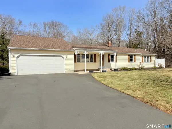 $475,000 | 531 Clintonville Road, North Haven, CT 06473