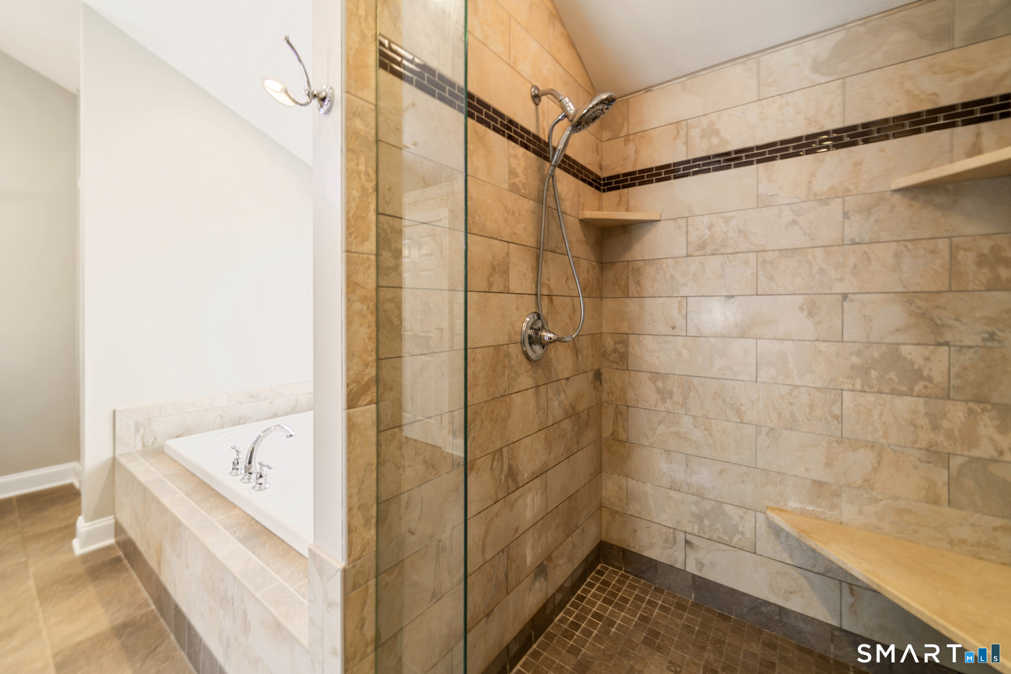 531 Clintonville Road North Haven, CT 06473 - Photo 25 of 40