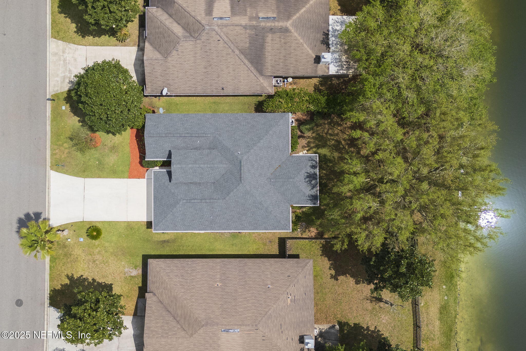 844 MacKenzie Circle St. Augustine, FL 32092 - Photo 36 of 40 an aerial view of a house with a yard