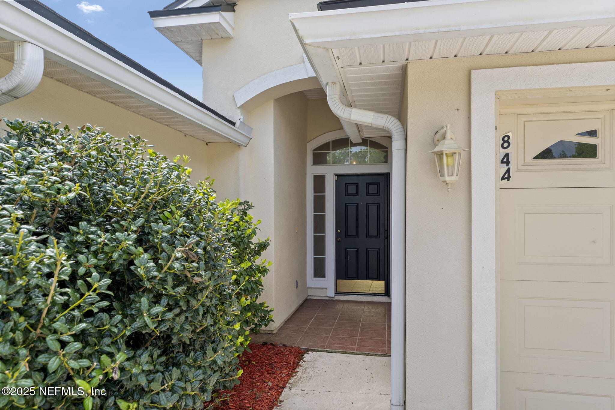 844 MacKenzie Circle St. Augustine, FL 32092 - Photo 4 of 40 a view of entryway