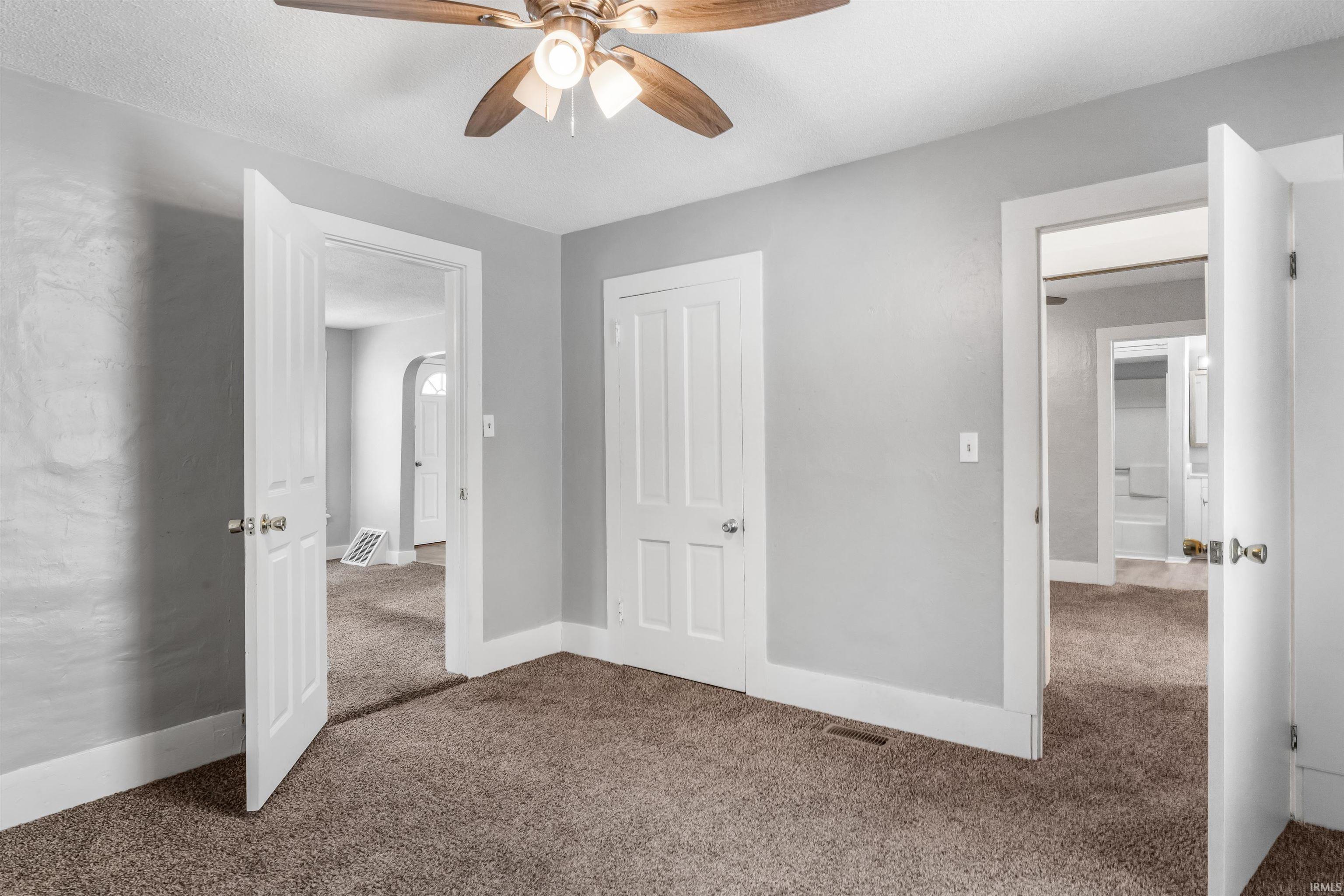 558 North Riley Street Kendallville, IN 46755 - Photo 14 of 29