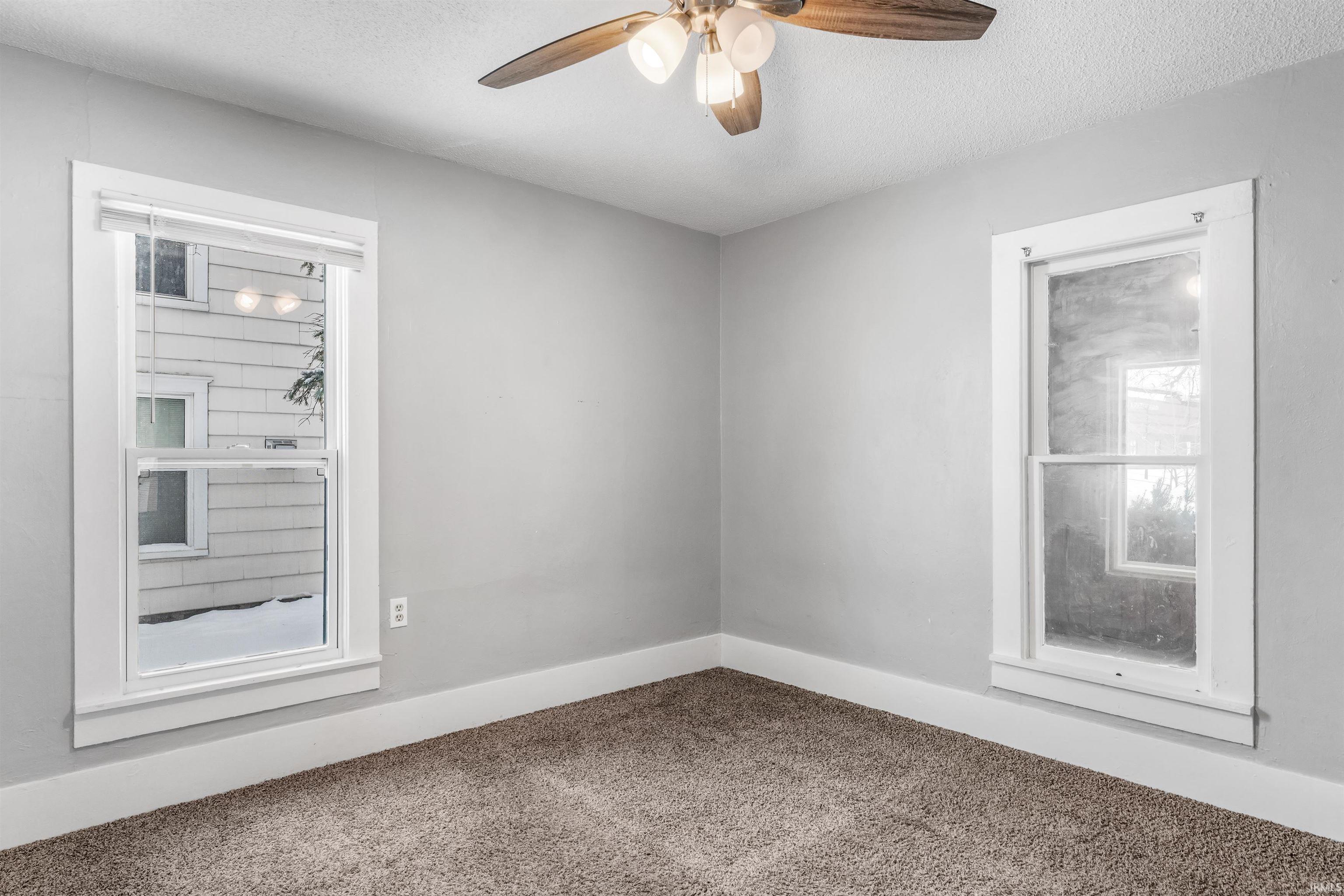 558 North Riley Street Kendallville, IN 46755 - Photo 15 of 29