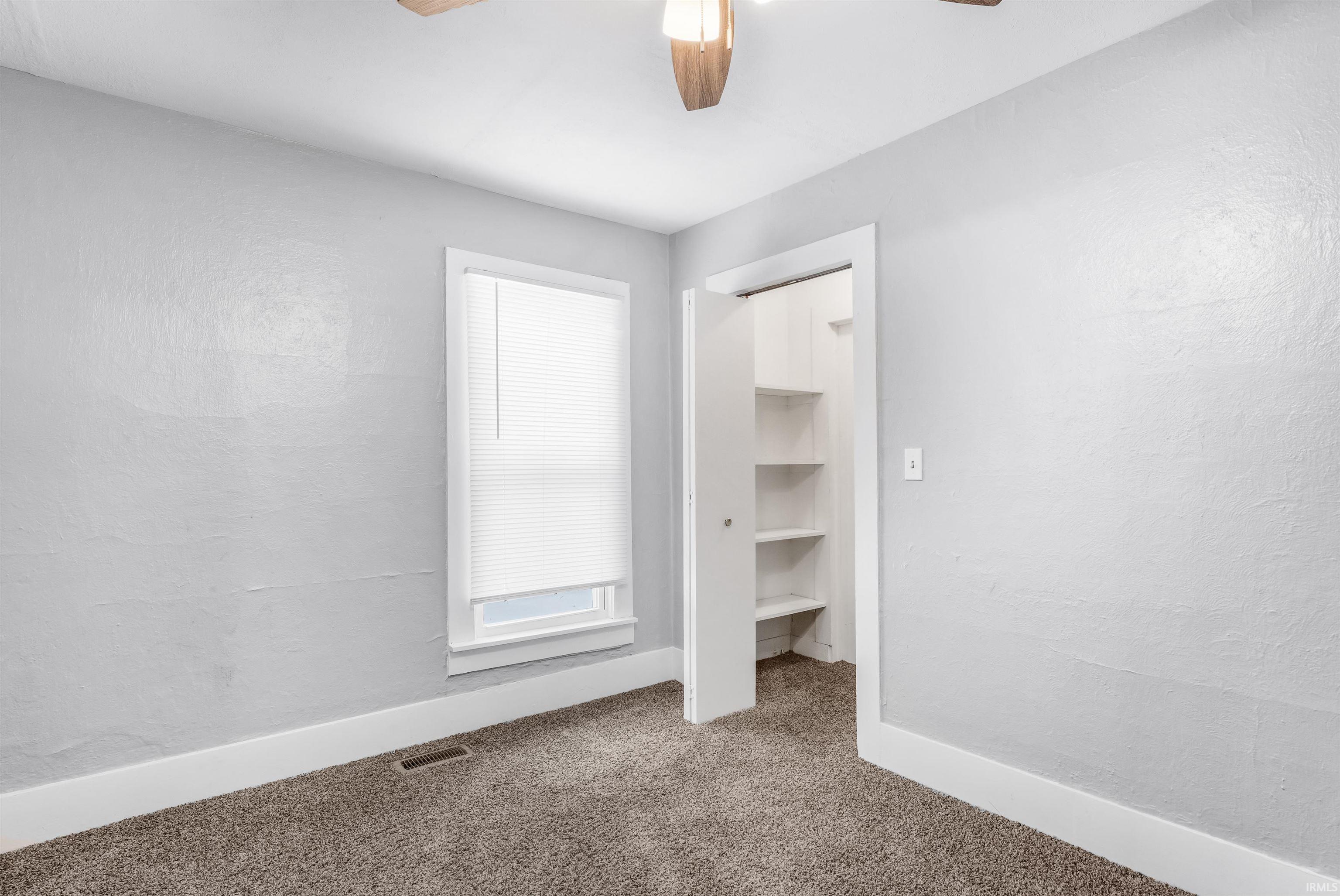 558 North Riley Street Kendallville, IN 46755 - Photo 19 of 29