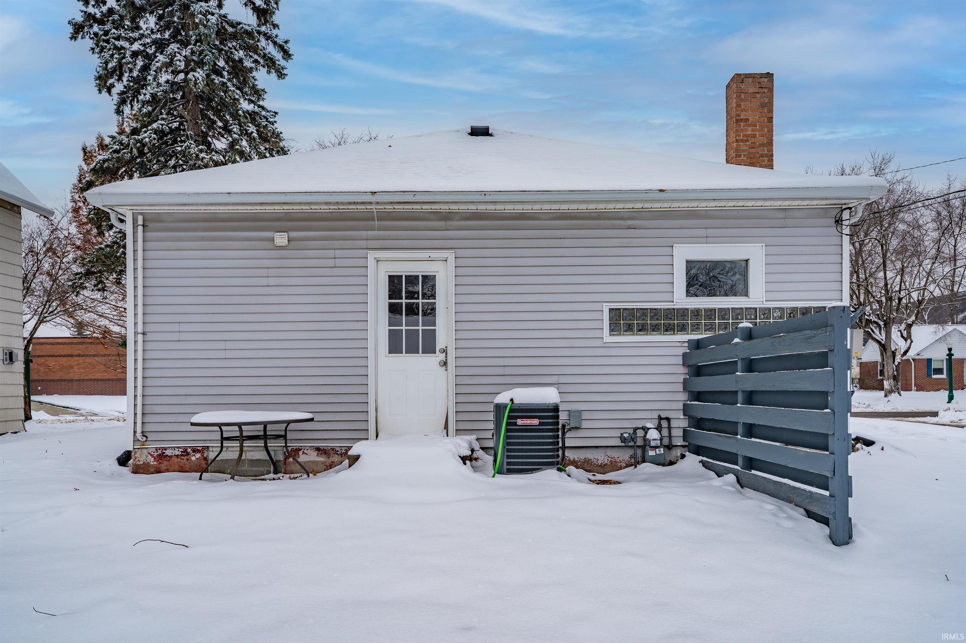 558 North Riley Street Kendallville, IN 46755 - Photo 25 of 29